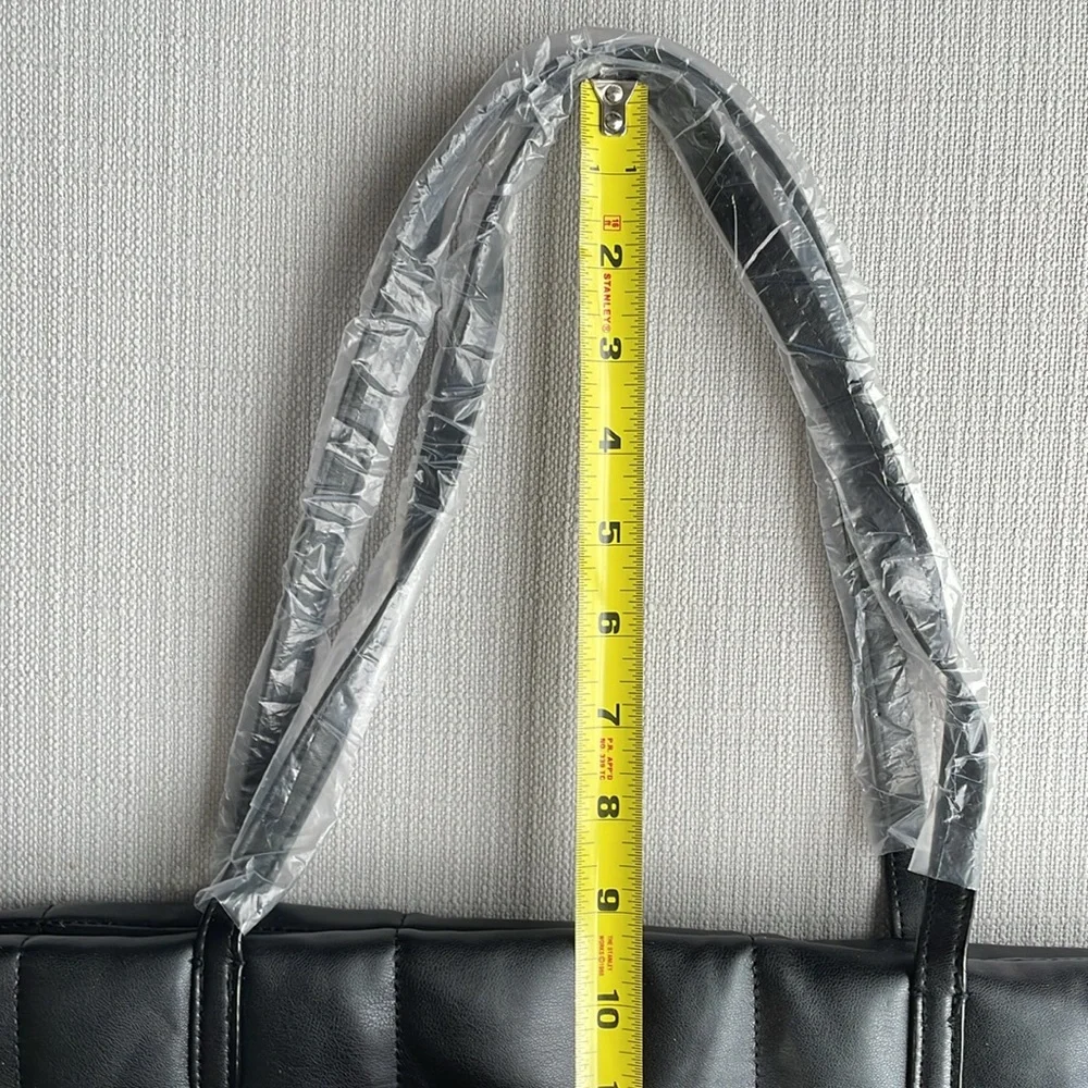 Victoria’s secret black puffer tote bag - Picture 11 of 14